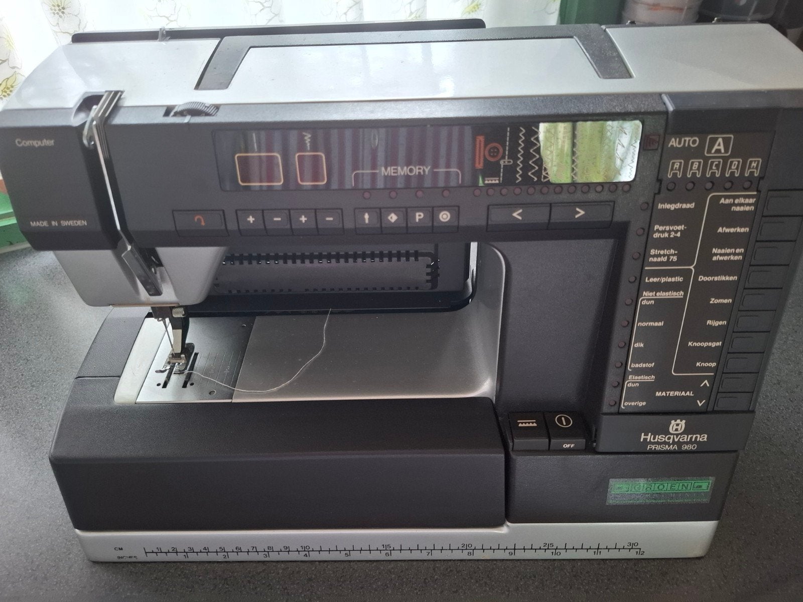 husqvarna  naaimachine  prisma  980, Ophalen of Verzenden, Zo goed als nieuw, Naaimachine, Husqvarna