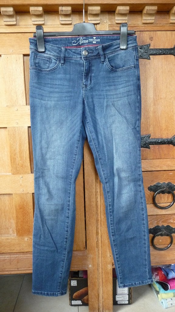 Tom Tailor Jeans Maat 29, Kleding | Dames, Ophalen of Verzenden, Zo goed als nieuw, Blauw, W28 - W29 (confectie 36)