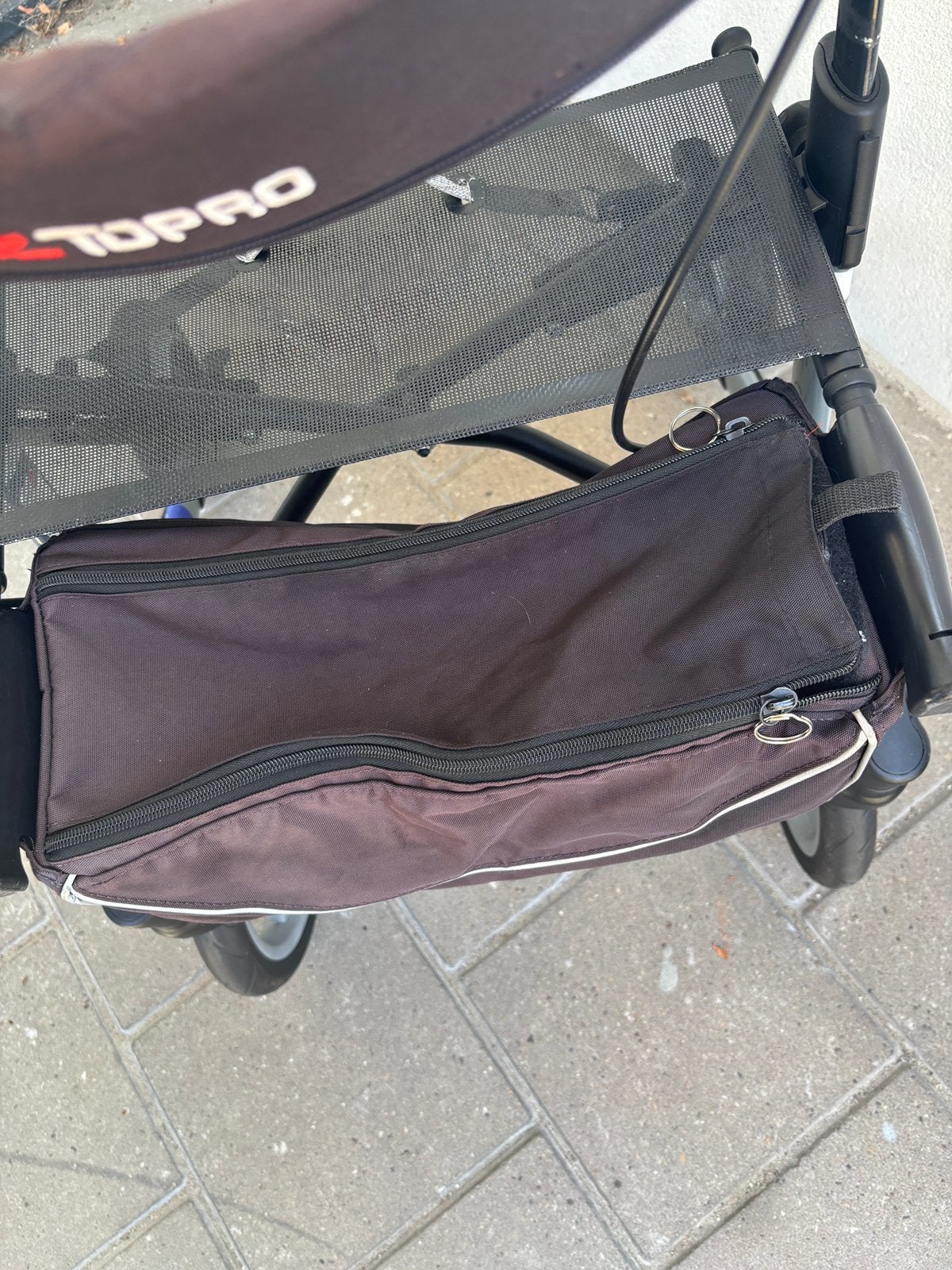 Nr. 10... Rollator Topro Olympos incl tas en rugleuning, Ophalen, Gebruikt, ., Opvouwbaar