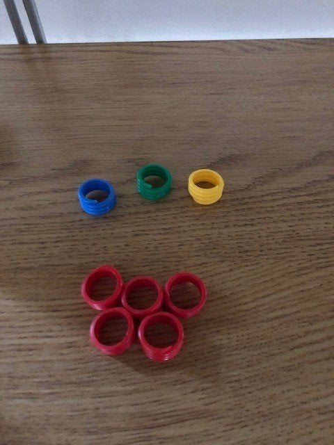 ringen, kippenring, pluimvee ring, spiraalring, Meerdere dieren