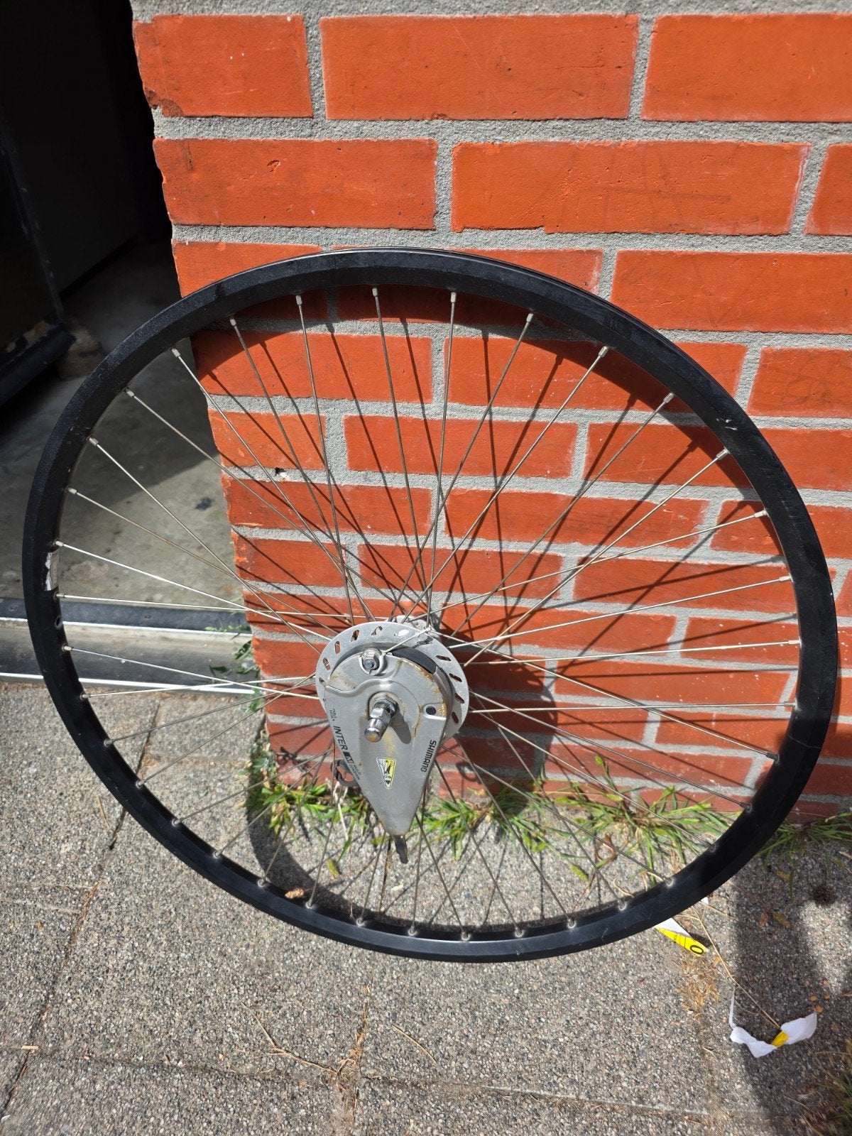 Voorwiel zwarte 28 inch met Shimano Nexus naaf en Inter M r, Fietsen en Brommers, Fietsonderdelen, Ophalen, Gebruikt, Elektrische fiets