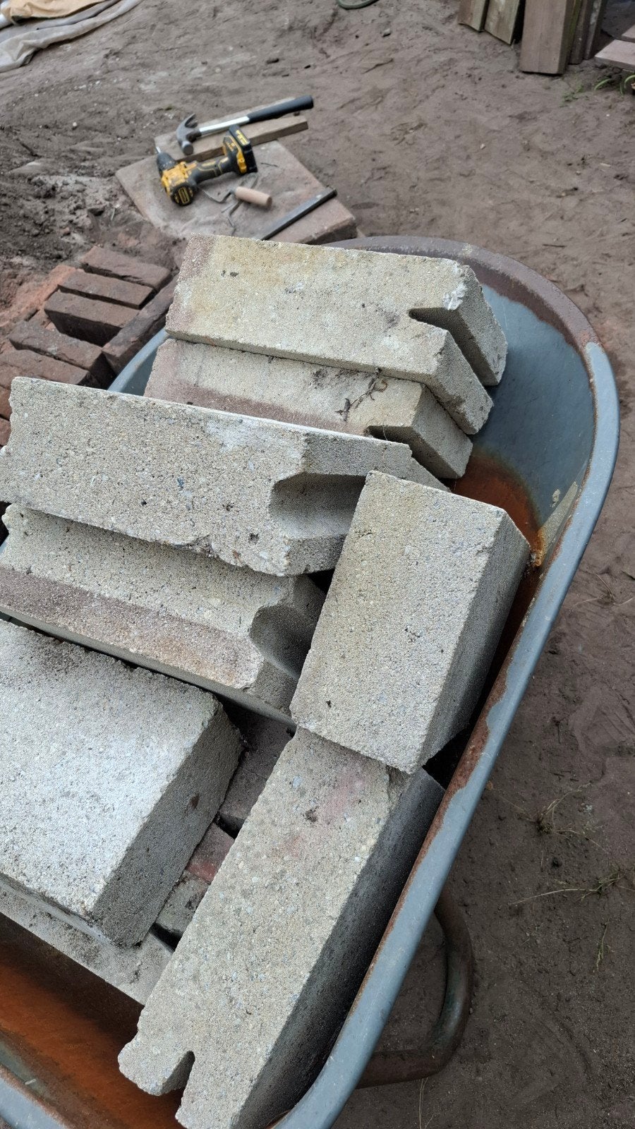 gevelstenen waalformaat en betonsteen 10x19x29cm, Ophalen, Nieuw, Bakstenen
