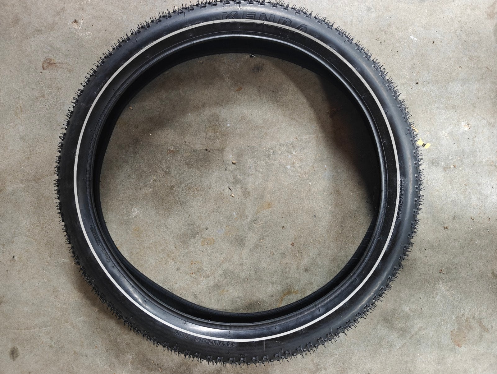 Kenda K-Juggernaut Fatbike Band 100/90-22 24B nieuw, Band, Nieuw, Ophalen of Verzenden, Fatbike