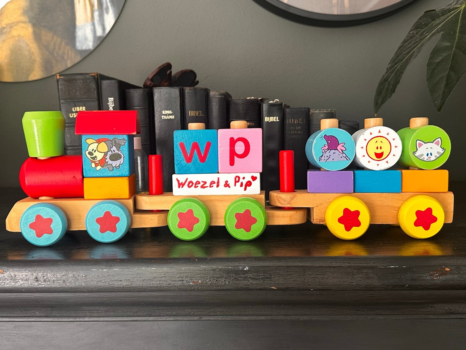 Blokkentrein Woezel en Pip, Ophalen, Zo goed als nieuw, Overige typen, Met wieltjes