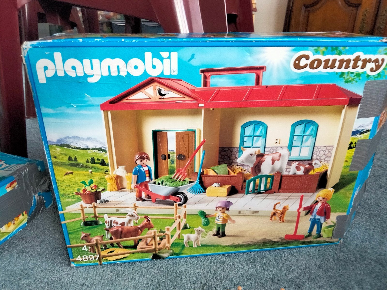 Mooie meeneem boerderij van Playmobil in doos., Ophalen of Verzenden, Zo goed als nieuw