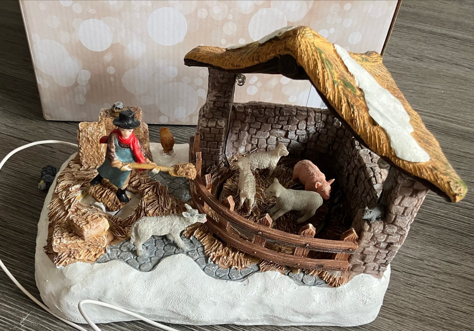 Kerstdorp dierenschuur met verlichting, Diversen, Kerst, Ophalen of Verzenden, Nieuw