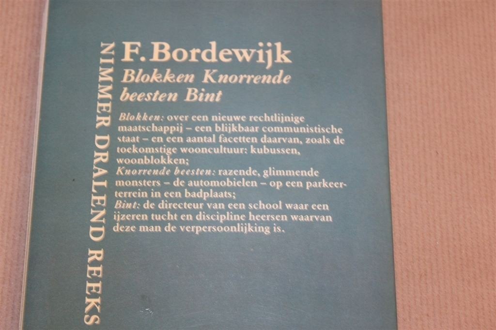 Blokken Knorrende Beesten Bint — Bordewijk 3 Novellen 1983, Ophalen of Verzenden, Gelezen