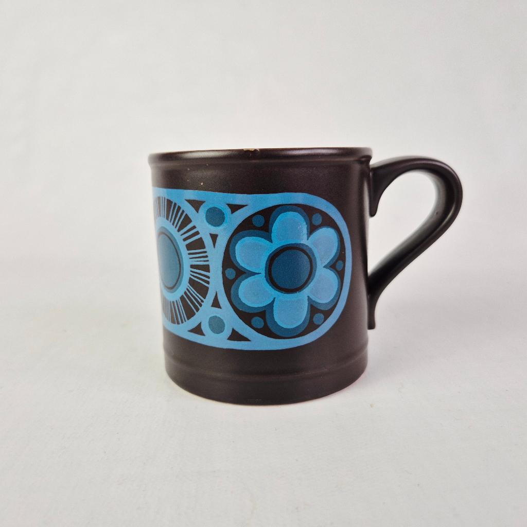 Vintage Staffordshire Potteries ltd mok, Verzenden, Huis en Inrichting