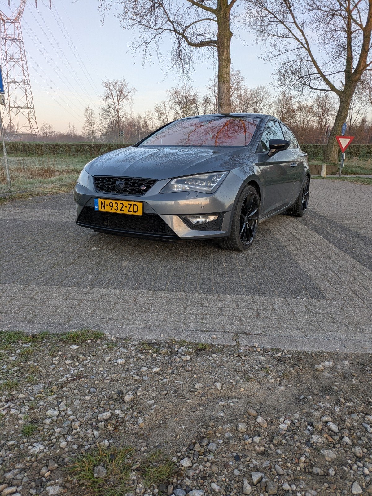 Seat Leon 1.4 TSI 140PK 2014 Grijs NIEUWE APK, Auto's, Voorwielaandrijving, 4 cilinders, 1395 cc, Handgeschakeld