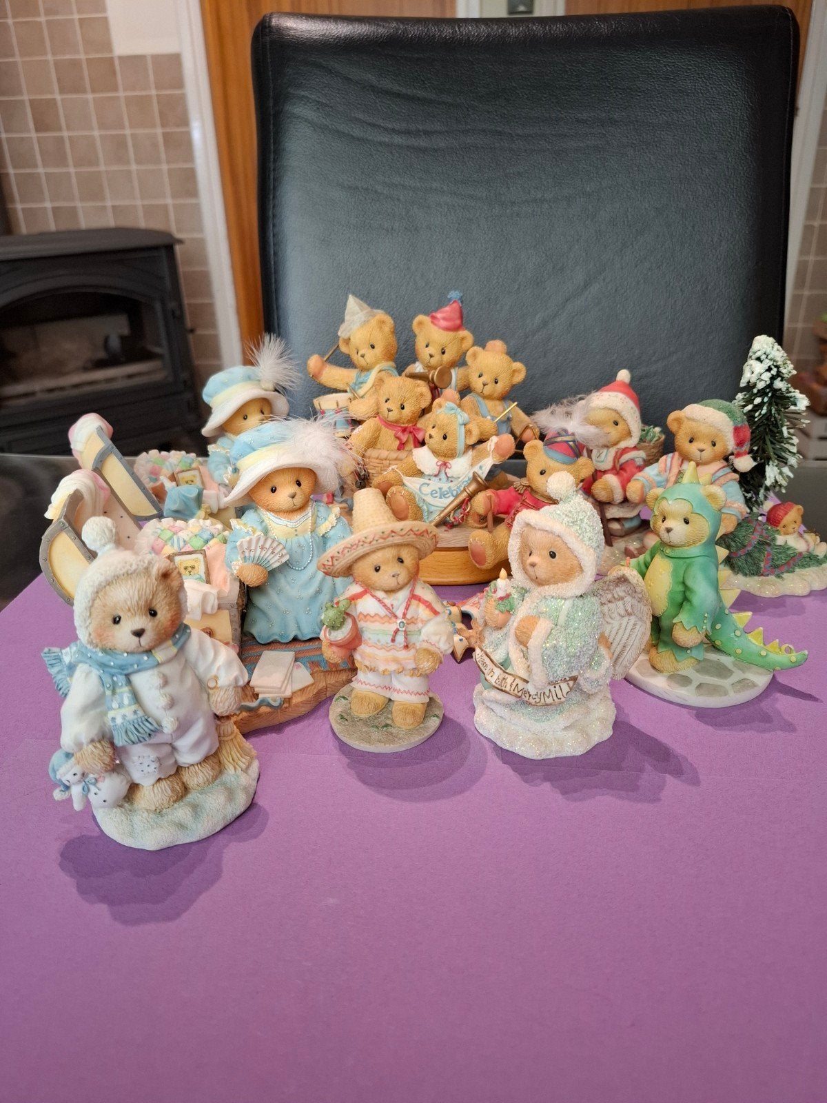 Cherished Teddies 9 stuks met beschadiging., Ophalen of Verzenden, Gebruikt, Beeldje, Cherished Teddies