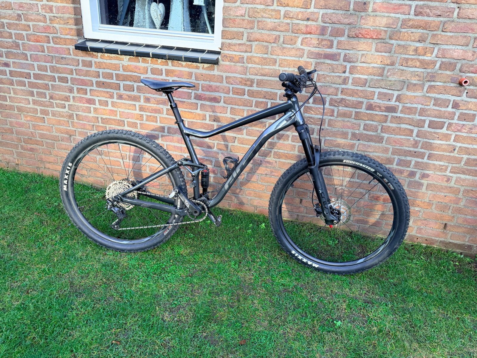 Giant Stance 29 2 Gunmetal XL, Fietsen en Brommers, Ophalen, 57 cm of meer, Giant, Zo goed als nieuw