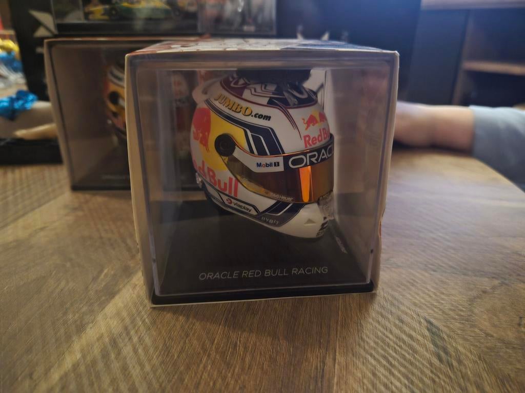 Max Verstappen helm 1:4 Dutch GP 2023, Ophalen, Zo goed als nieuw, Formule 1