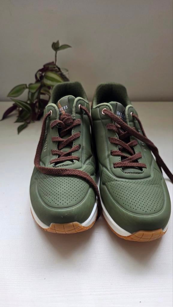 Zo goed als nieuwe groene Skechers sneakers, Kleding | Dames, Schoenen, Skechers, Ophalen of Verzenden, Groen, Sneakers of Gympen