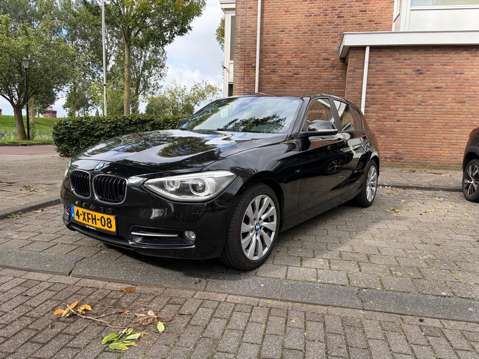 BMW 1-Serie 118I open dak leder xenon 2013 apk 07-27, Auto's, 1-Serie, Achterwielaandrijving, 1280 kg, Zwart