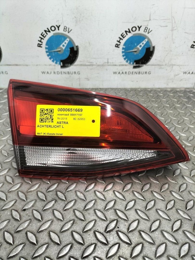 OPEL ASTRA K B16 Astra Sports Tourer  ACHTERLICHT L 2018, Ophalen of Verzenden, Gebruikt, Stiba lid