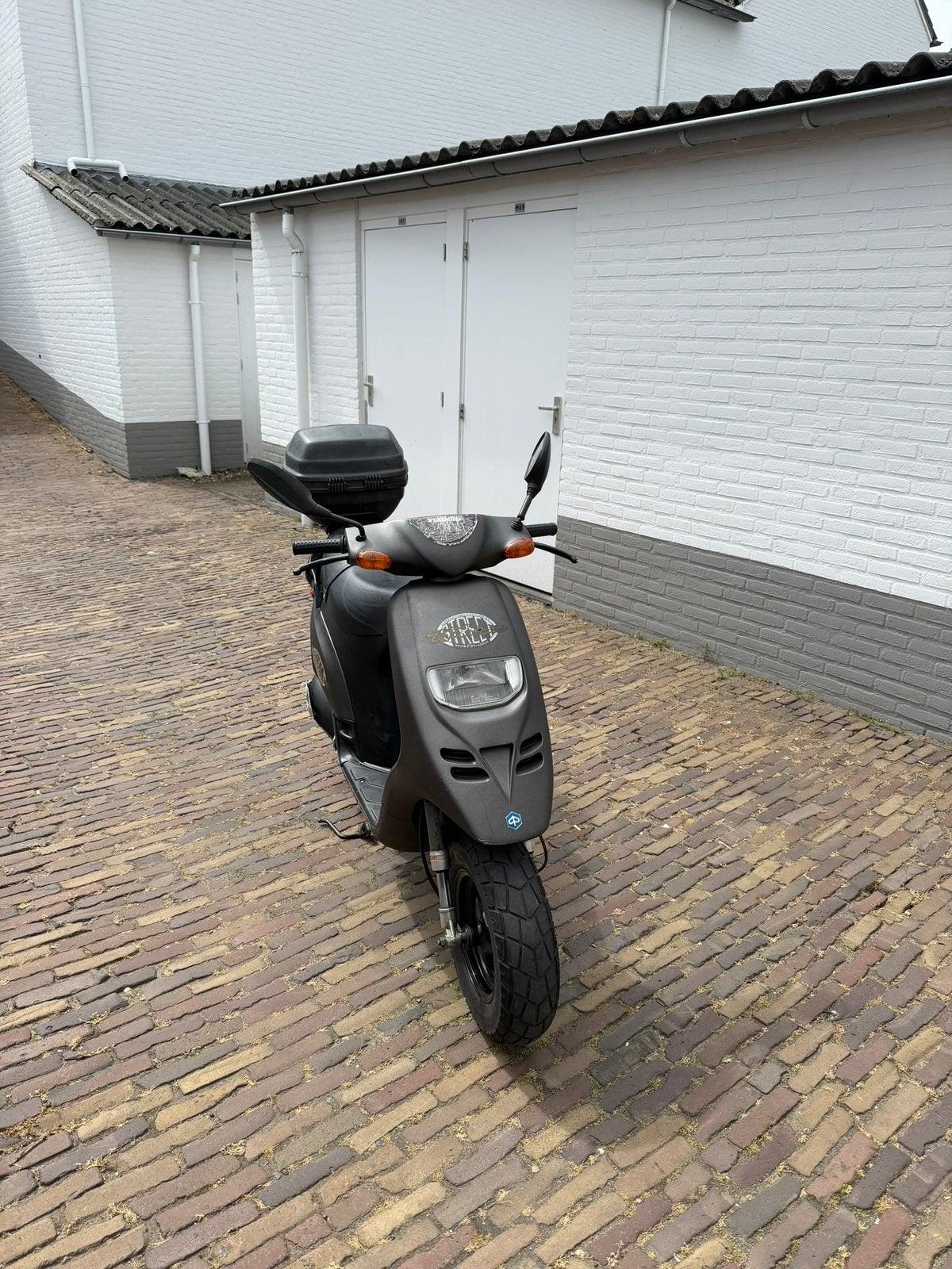 Piaggio Typhoon 2takt 50cc Duits special edition, Ophalen of Verzenden, Zo goed als nieuw, Tweetakt
