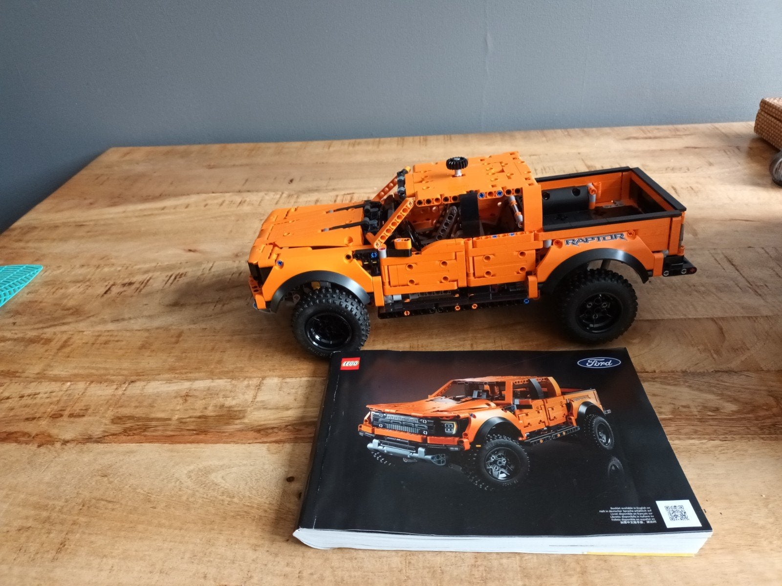 LEGO Technic 42126 Ford F-150 Raptor, Ophalen of Verzenden, Zo goed als nieuw
