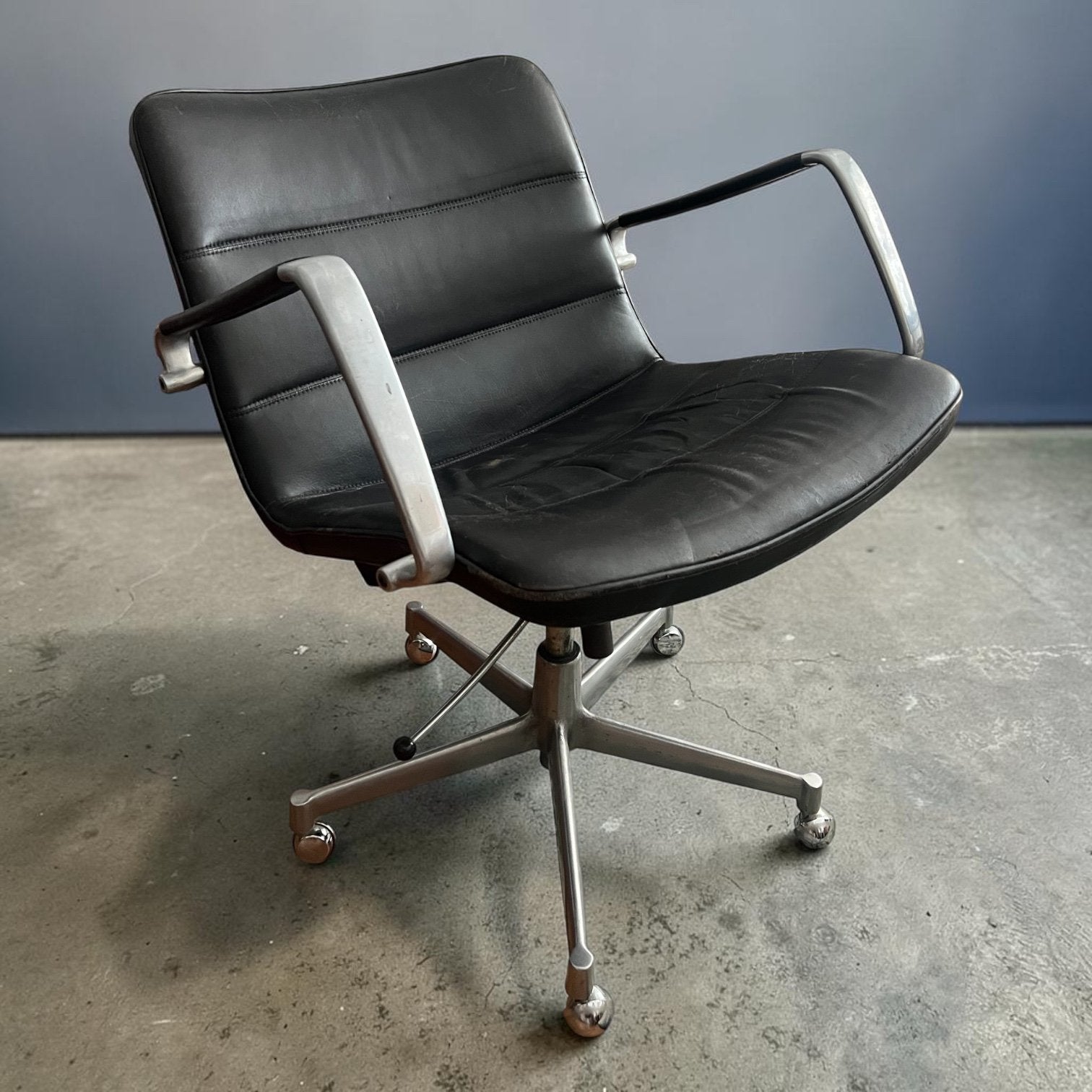 Vintage Series 8000 Office Chair Jørgen Kastholm Kusch & Co, Ophalen, Gebruikt, Zwart, Bureaustoel