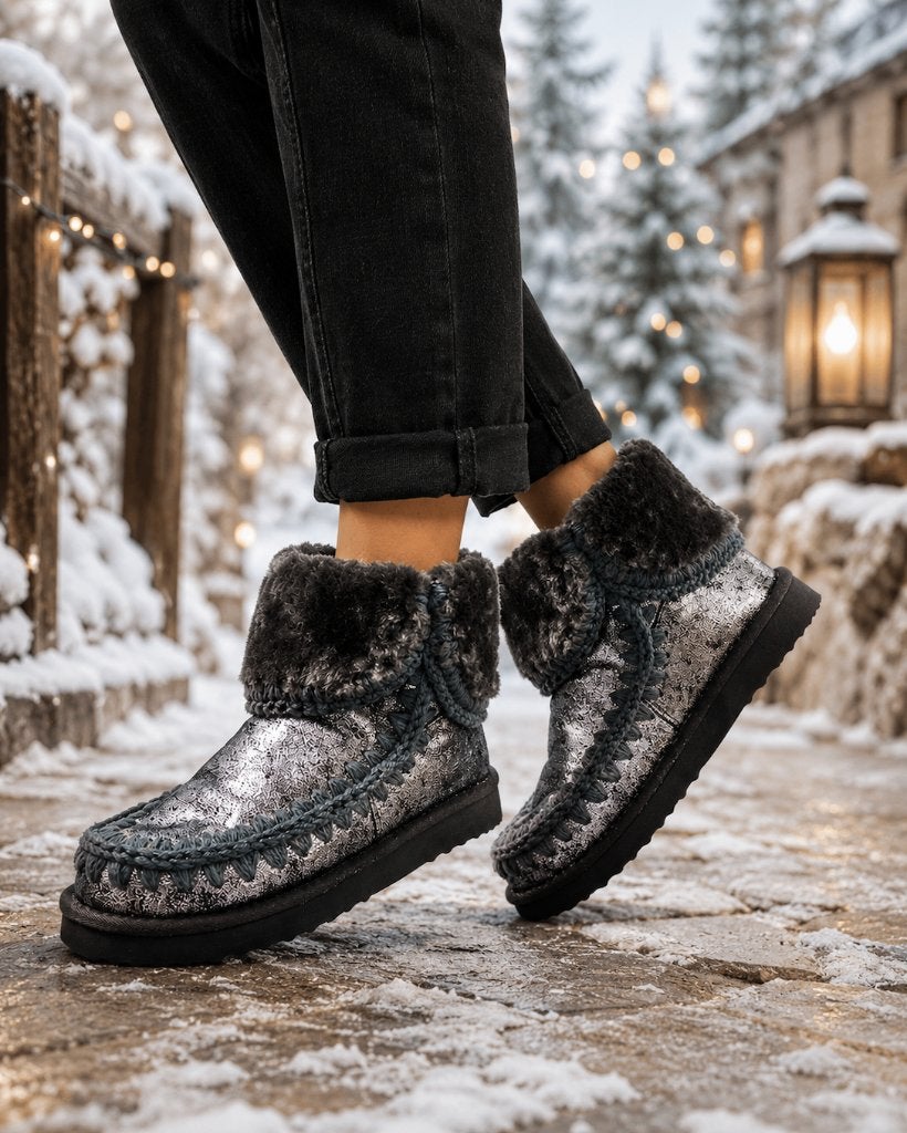 Metallic Eskimo Boots met Zachte Bontkraag Donkergrijs mt 39, Kleding | Dames, Schoenen, Lage of Enkellaarzen, Nieuw, Ophalen of Verzenden