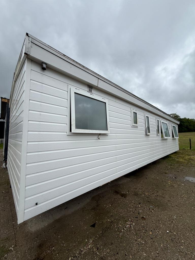 Chalet volledig kunststof incl transport, Caravans en Kamperen, Stacaravans, Tot en met 4