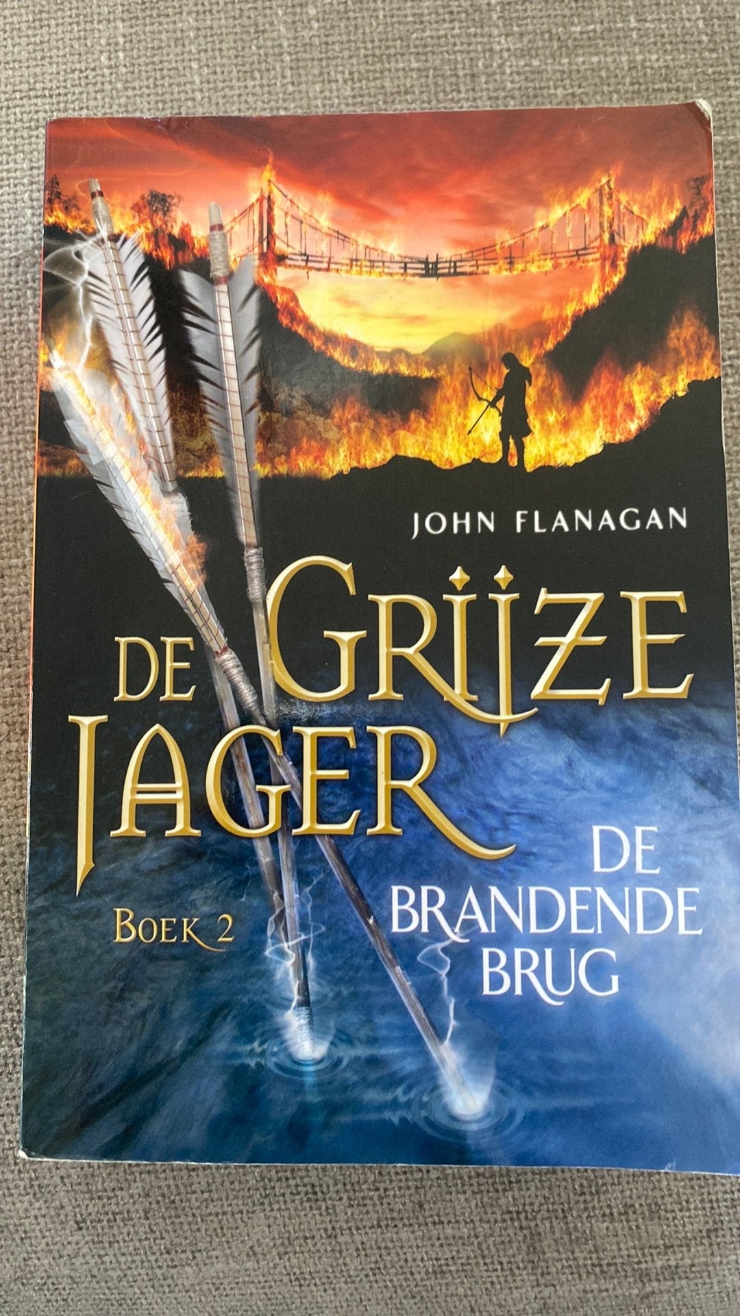 De grijze jager - john flanagan, Boeken, Ophalen of Verzenden, Zo goed als nieuw, Fictie