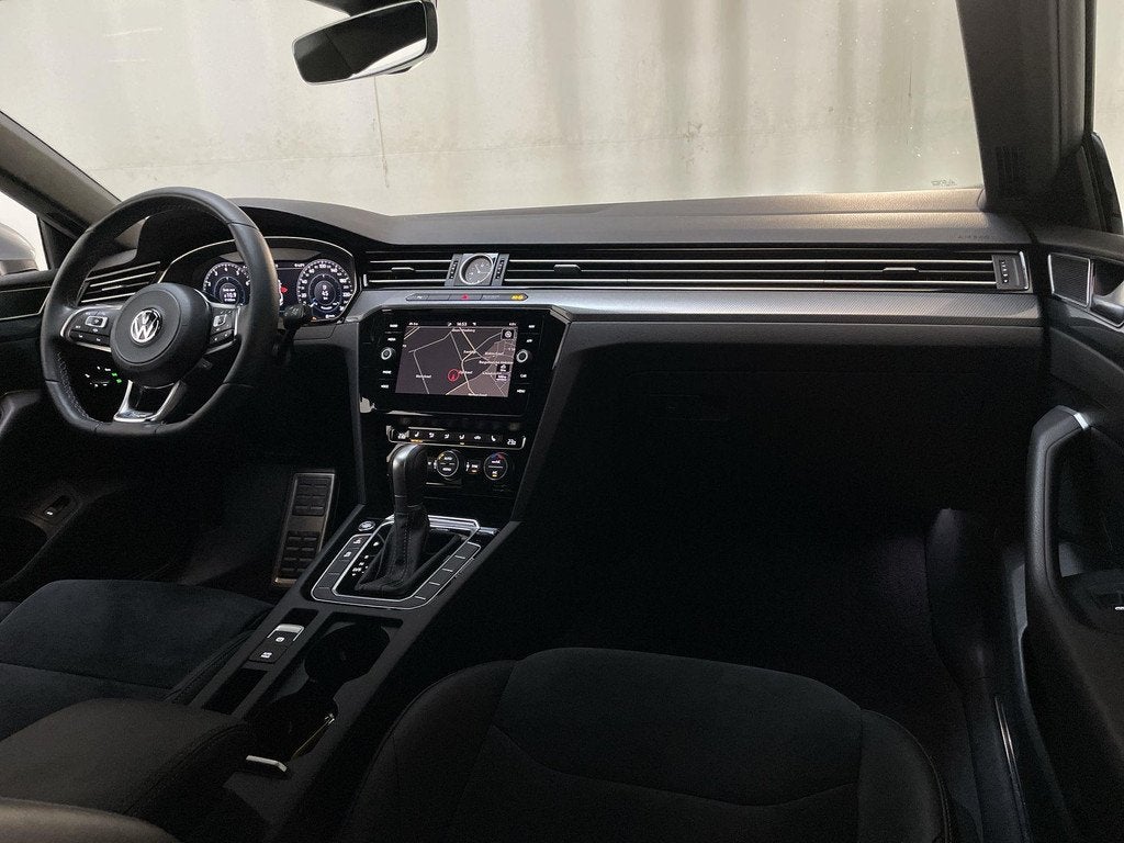 Volkswagen Arteon 1.5 TSI 150pk DSG Business R R-Line Camera, Auto's, Volkswagen, Arteon, 4 cilinders, Origineel Nederlands, Bedrijf