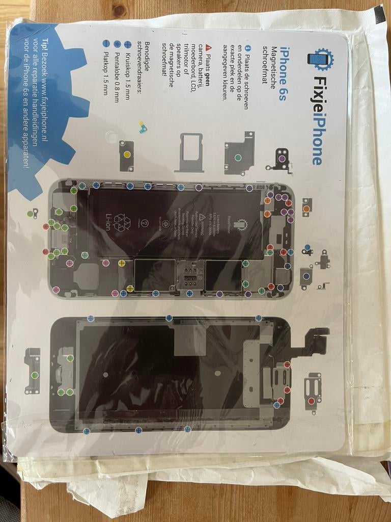 Voor de hobbyisten. Magnetische schroefmat iPhone 6, Telecommunicatie, Mobiele telefoons | Apple iPhone, Ophalen of Verzenden