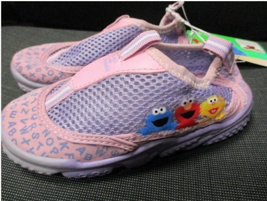 SESAMSTRAAT ELMO and FRIENDS  ZOMERSCHOENEN maat 27/28, Schoenen, Nieuw, Verzenden, Meisje
