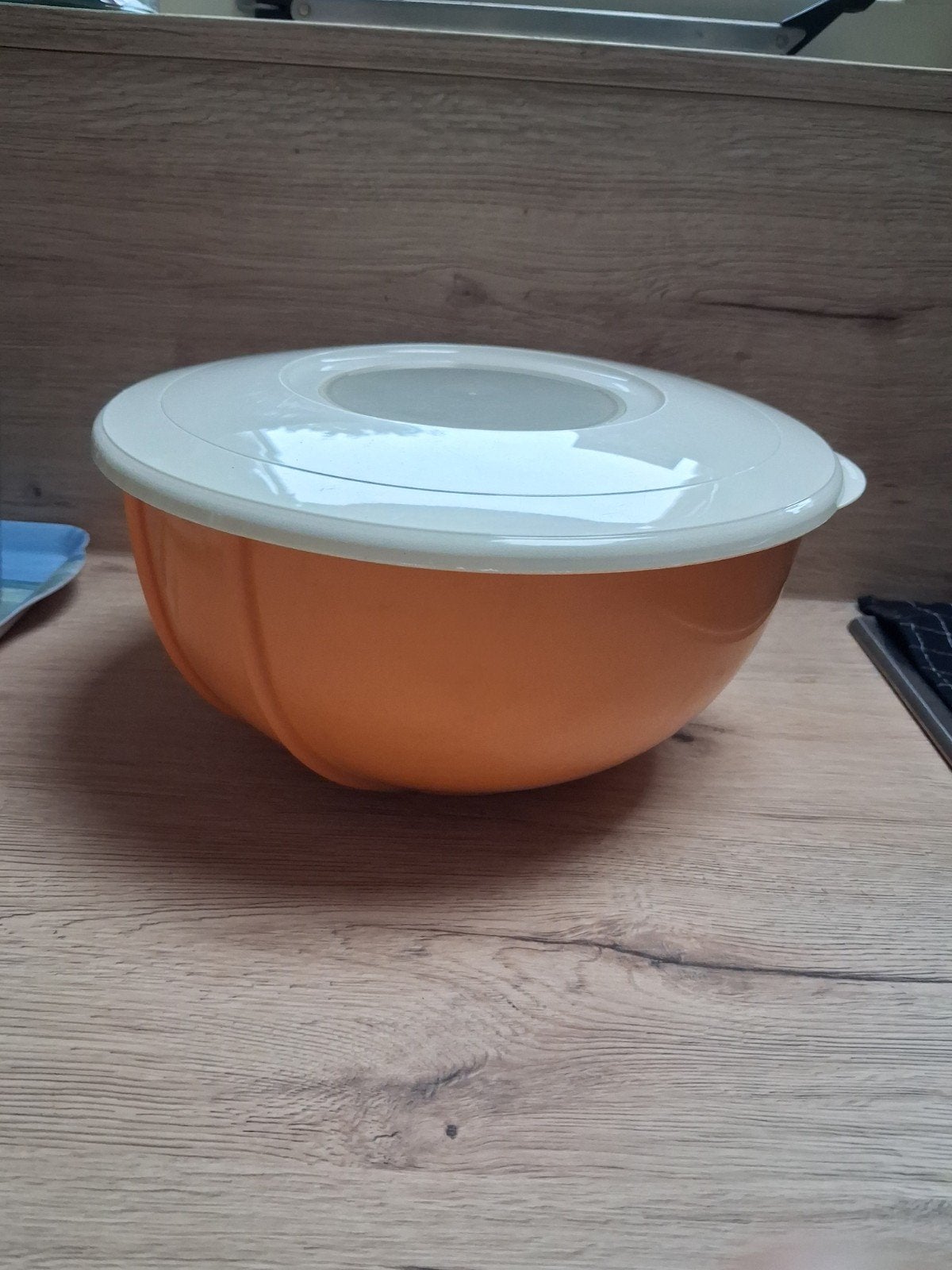 Tupperware mengkom 3L oranje met wit deksel, Huis en Inrichting, Ophalen of Verzenden