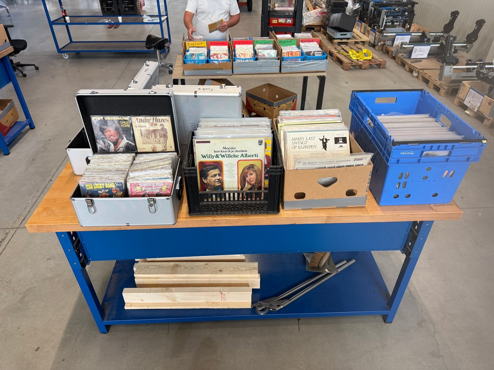 Partij Lp’s ongeveer 3000 stuks, Cd's en Dvd's, Ophalen, Gebruikt, Overige formaten