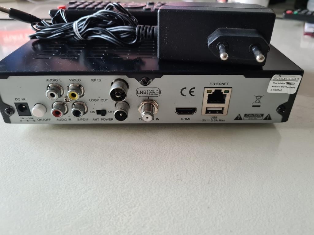 Te koop iptv en satallite ontvanger, Audio, Tv en Foto, Mediaspelers, Ophalen