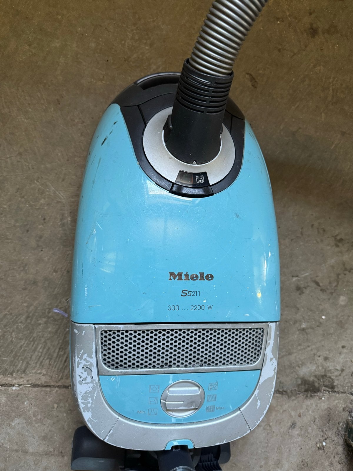 Miele S5211 Stofzuiger 2200W - Krachtig en Betrouwbaar, Stofzak, Inclusief accessoires, Gebruikt, Ophalen of Verzenden