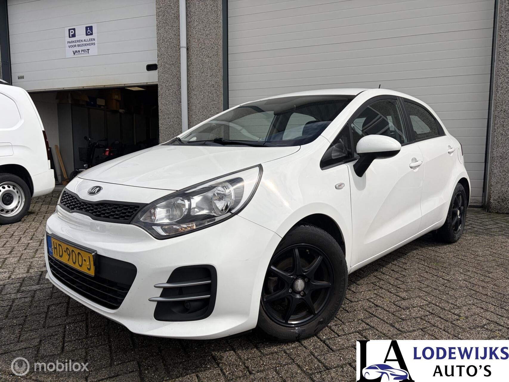 Kia Rio 1.1 CRDi ComfortLine, Voorwielaandrijving, Gebruikt, Euro 6, Wit