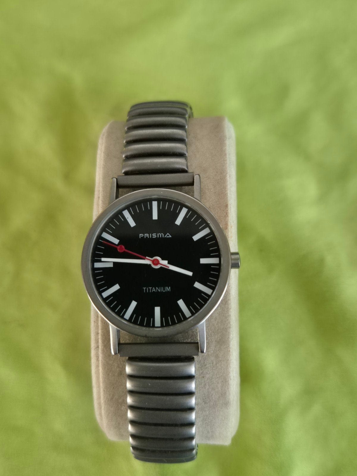Zo goed als nieuw dameshorloge titanium, Ophalen of Verzenden, Nieuw, Overige materialen, Overige merken