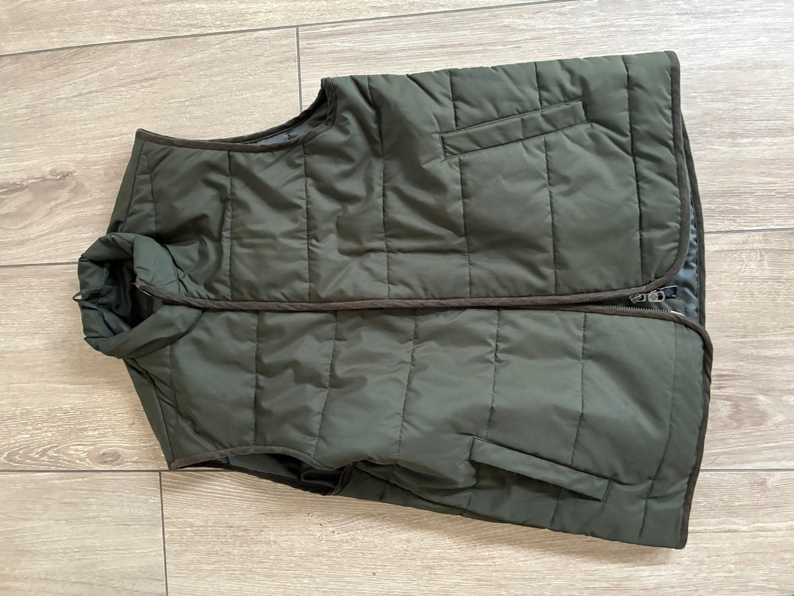 Berkeley gewatteerd bodywarmer - Maat M, Ophalen of Verzenden, Zo goed als nieuw, Maat 48/50 (M), Groen