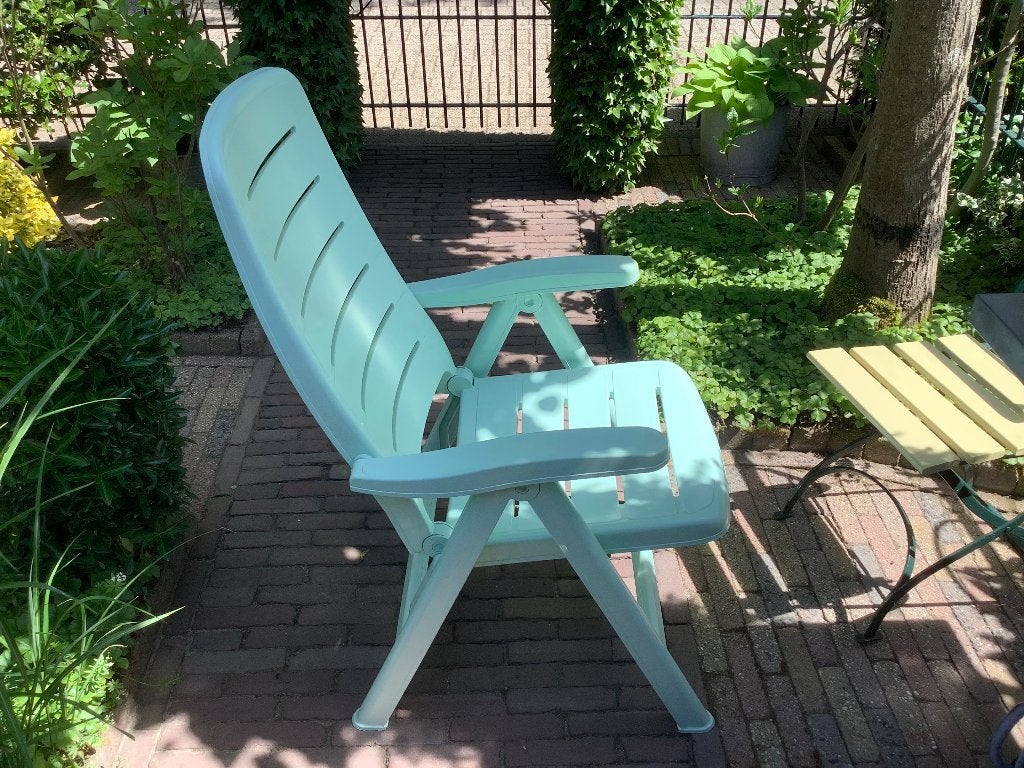 2 mint groene opklapbare kunststof tuinstoelen, Tuin en Terras, Tuinstoelen, Ophalen, Gebruikt, Kunststof, Verstelbaar