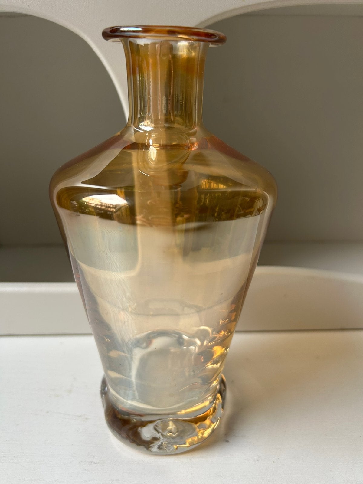 Vintage amberkleurige glazen karaf zonder stop 19 cm, Antiek en Kunst, Ophalen of Verzenden