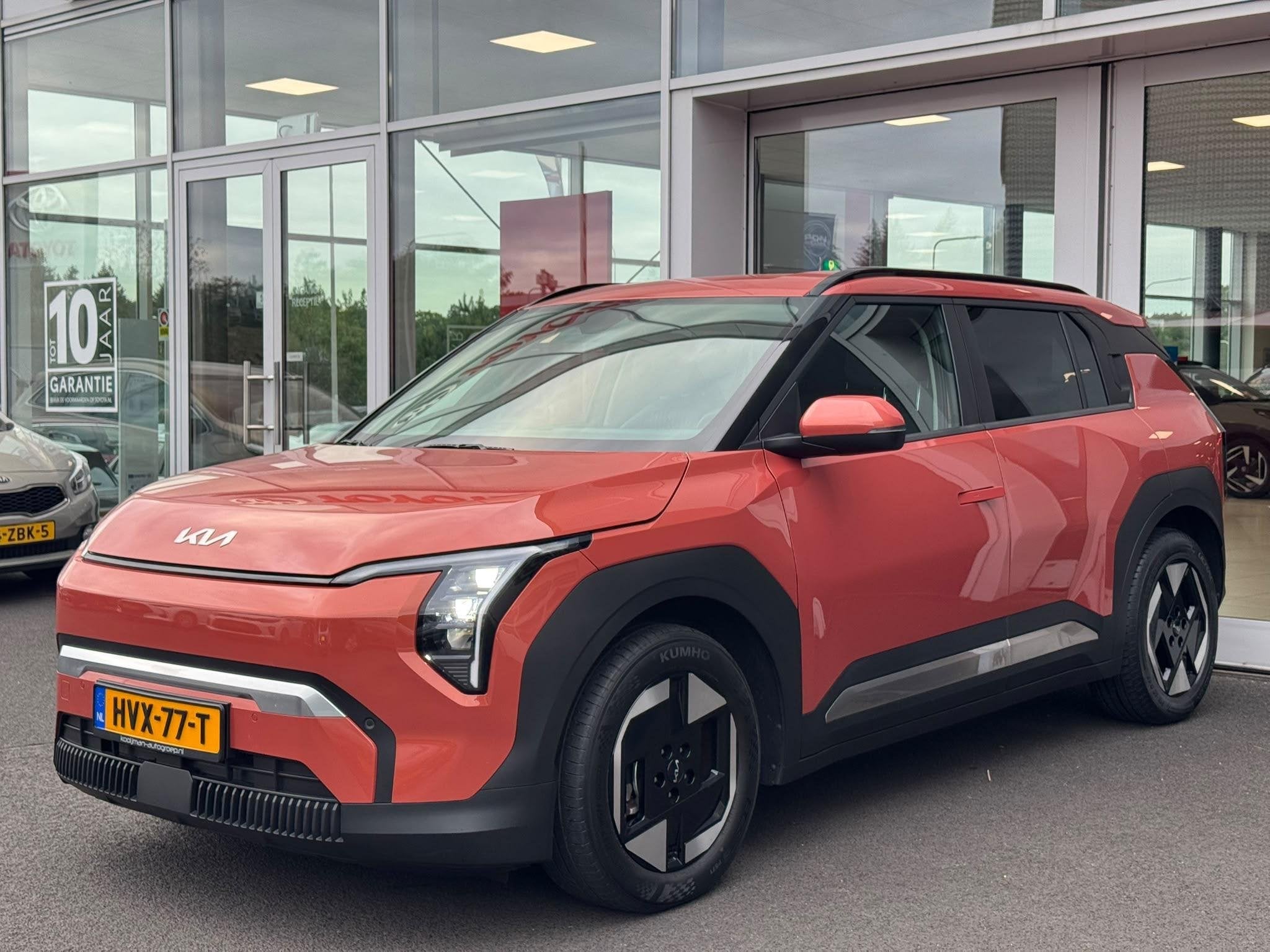 Kia EV3 Plus 81.4 kWh | Dodehoekdetectie | Stoel/stuurverwar, Auto's, Stof, Overige kleuren, Origineel Nederlands, 204 pk