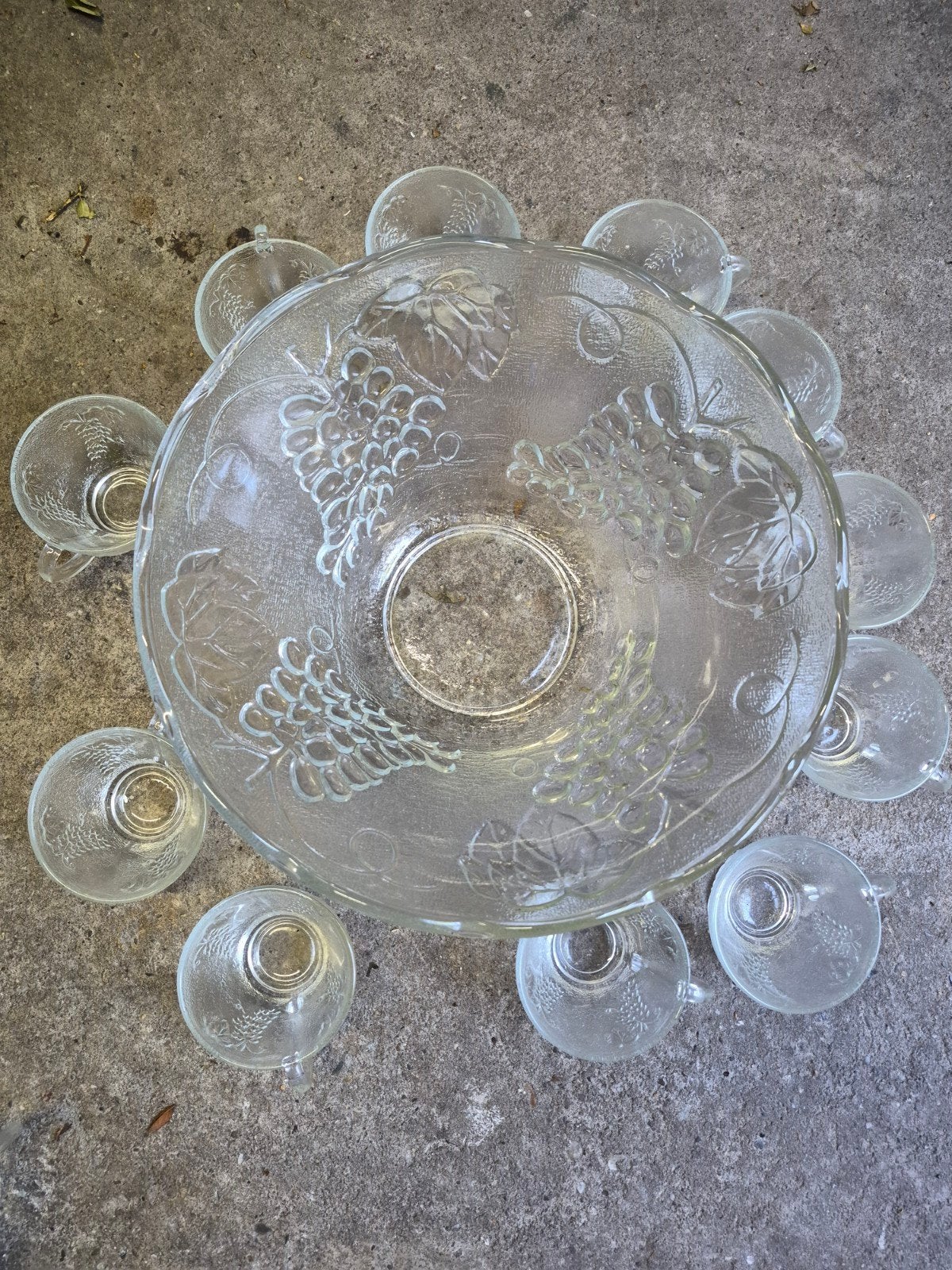 Vintage Glazen Punch Bowl Set met 11 Kopjes - Druivenmotief, Ophalen