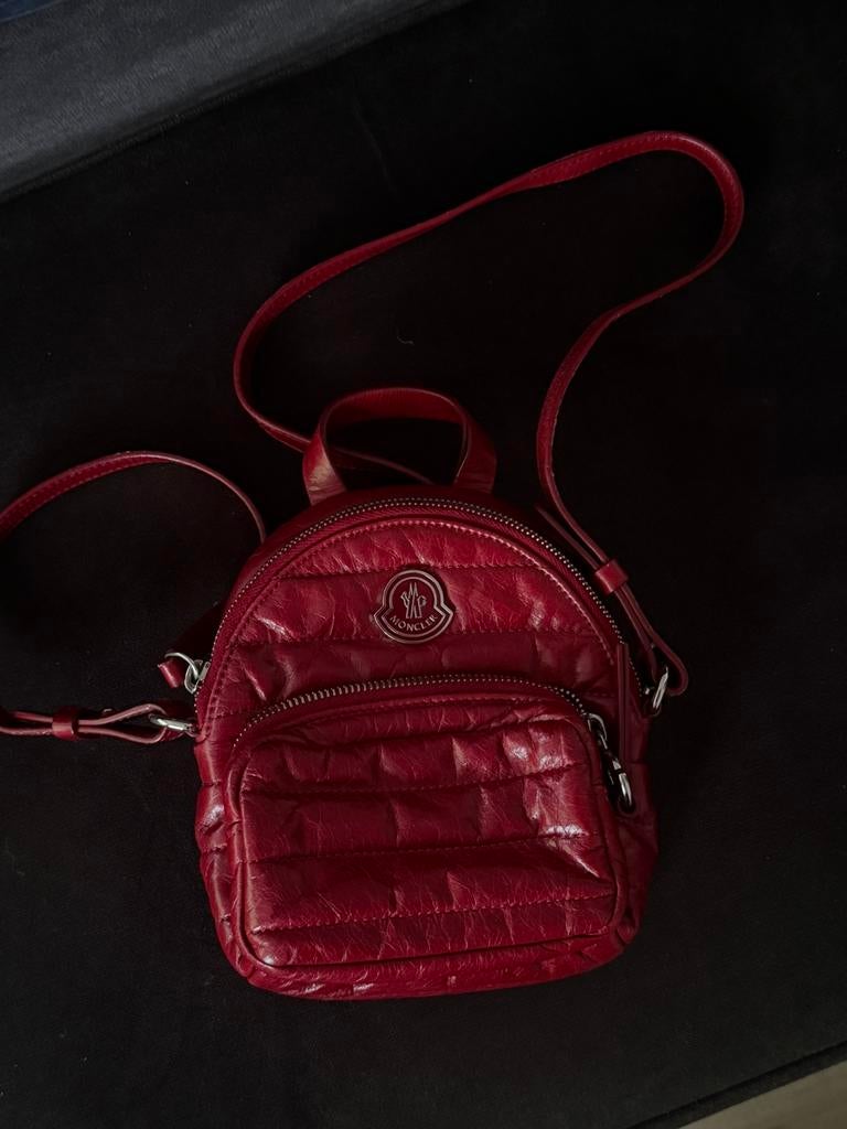 Moncler Tasje, Ophalen of Verzenden, Zo goed als nieuw, Zwart