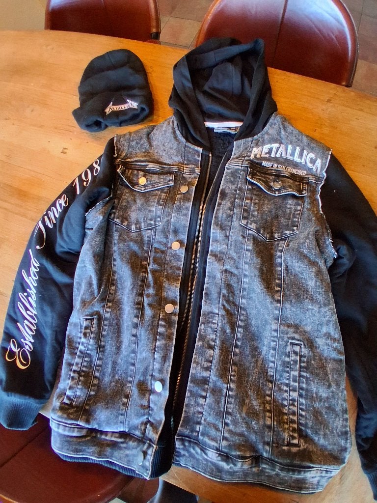 Metallica kleding en clarks schoenen, Metallica en Clarks, Nieuw, Ophalen of Verzenden, Meerkleurig