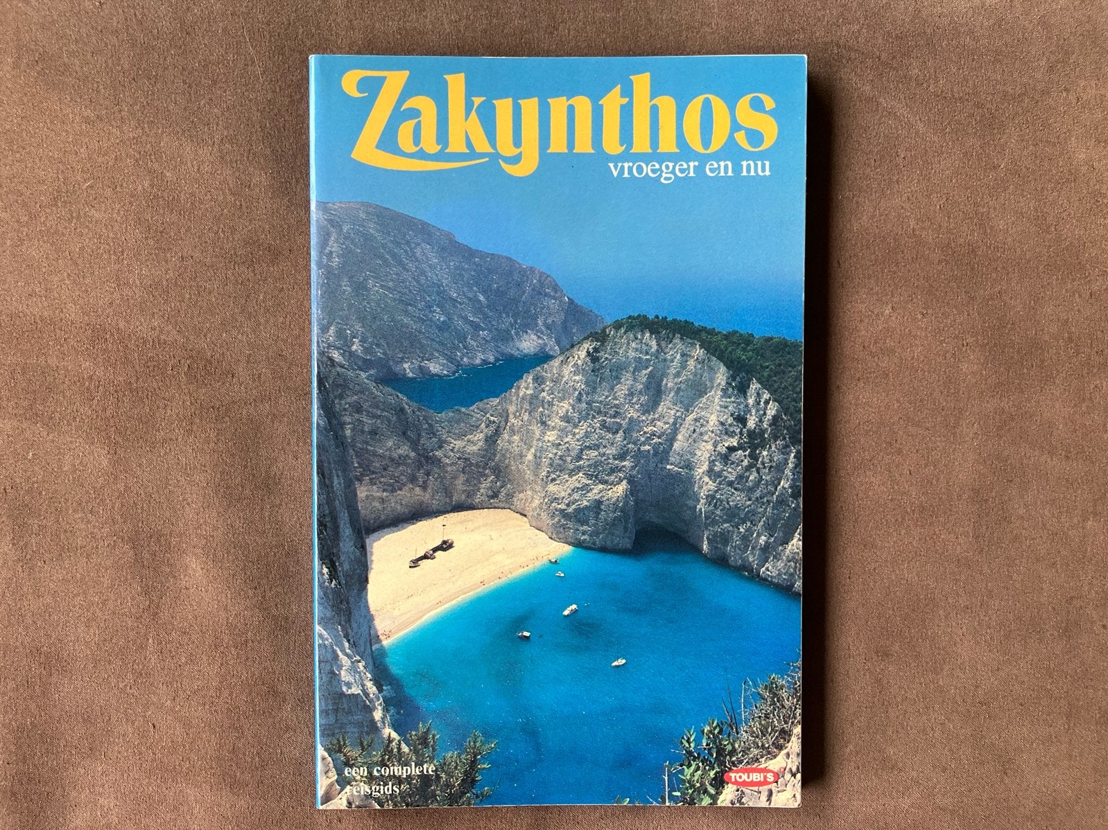 Zakynthos: Vroeger en Nu - Reisgids met prachtige foto's, Overige merken, Europa, Ophalen of Verzenden, Zo goed als nieuw