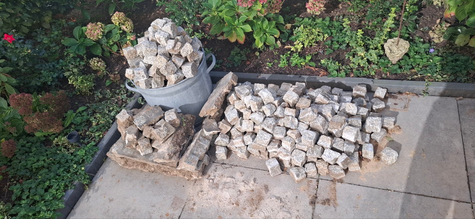 Grijze kinderkopjes natuursteen klinkers, Ophalen, Gebruikt, Klinkers, 5 tot 10 m²
