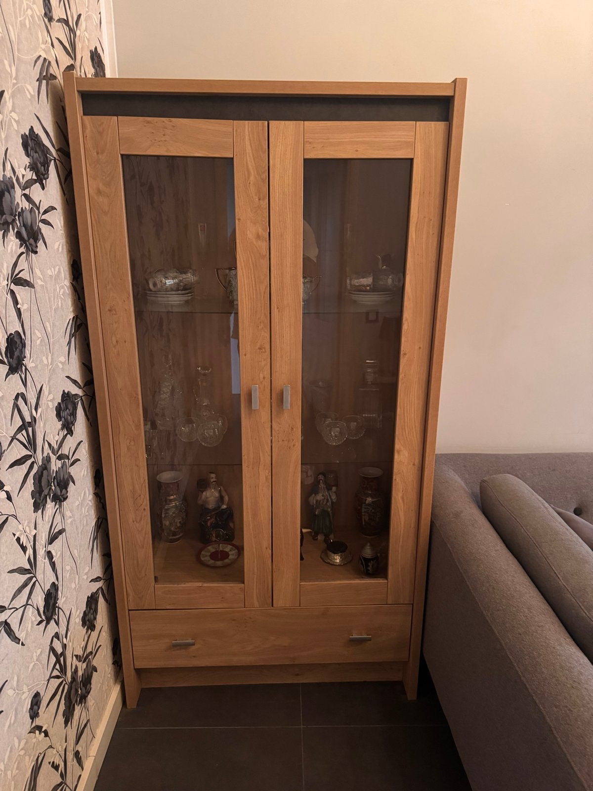 Complete set: Vitrinekast, woonkamerkast en tv-kast, Ophalen, Gebruikt, Met lade(s), 150 tot 200 cm