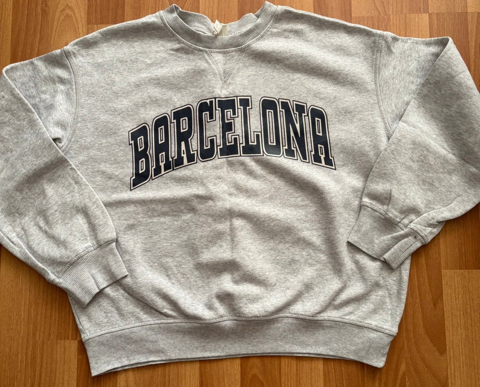 Grijze sweater Barcelona, maat S, H&M, Ophalen of Verzenden, Zo goed als nieuw, Maat 36 (S), Grijs