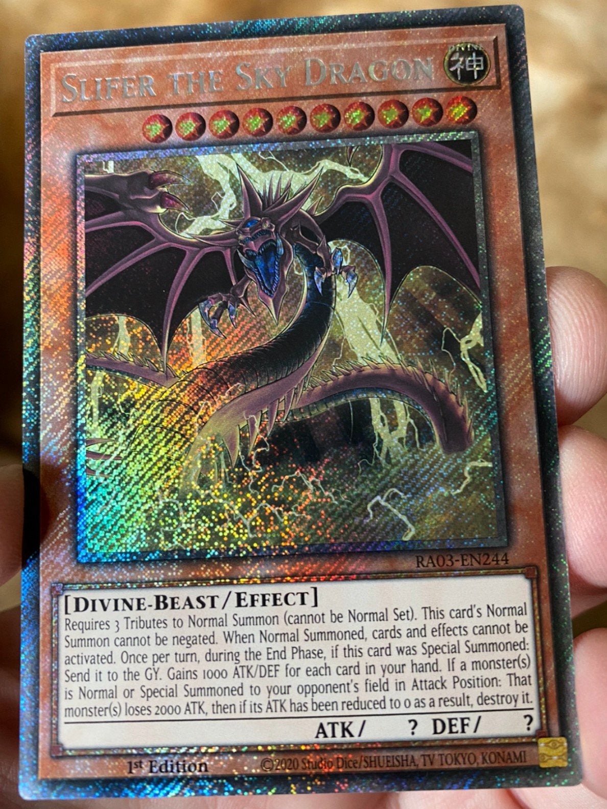 Yu-Gi-Oh! Slifer the Sky Dragon RA03 1st Edition !, Ophalen of Verzenden, Zo goed als nieuw, Losse kaart, Foil