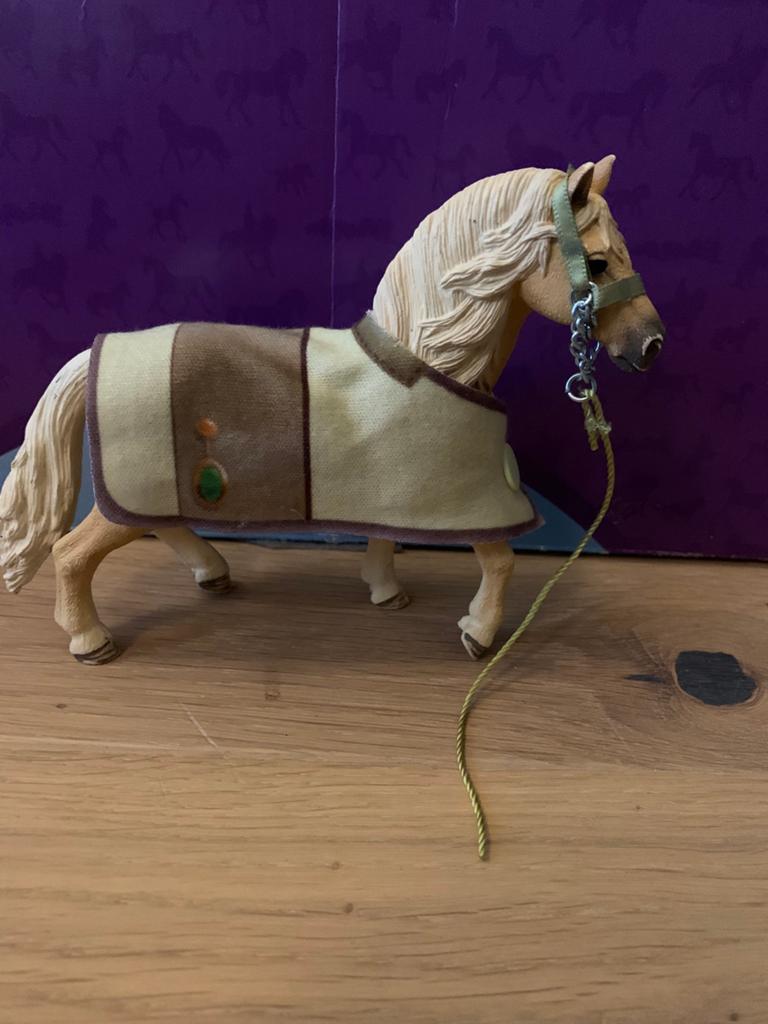 Scheliech paard met delen en halster horse club, Ophalen, Zo goed als nieuw, Jongen of Meisje