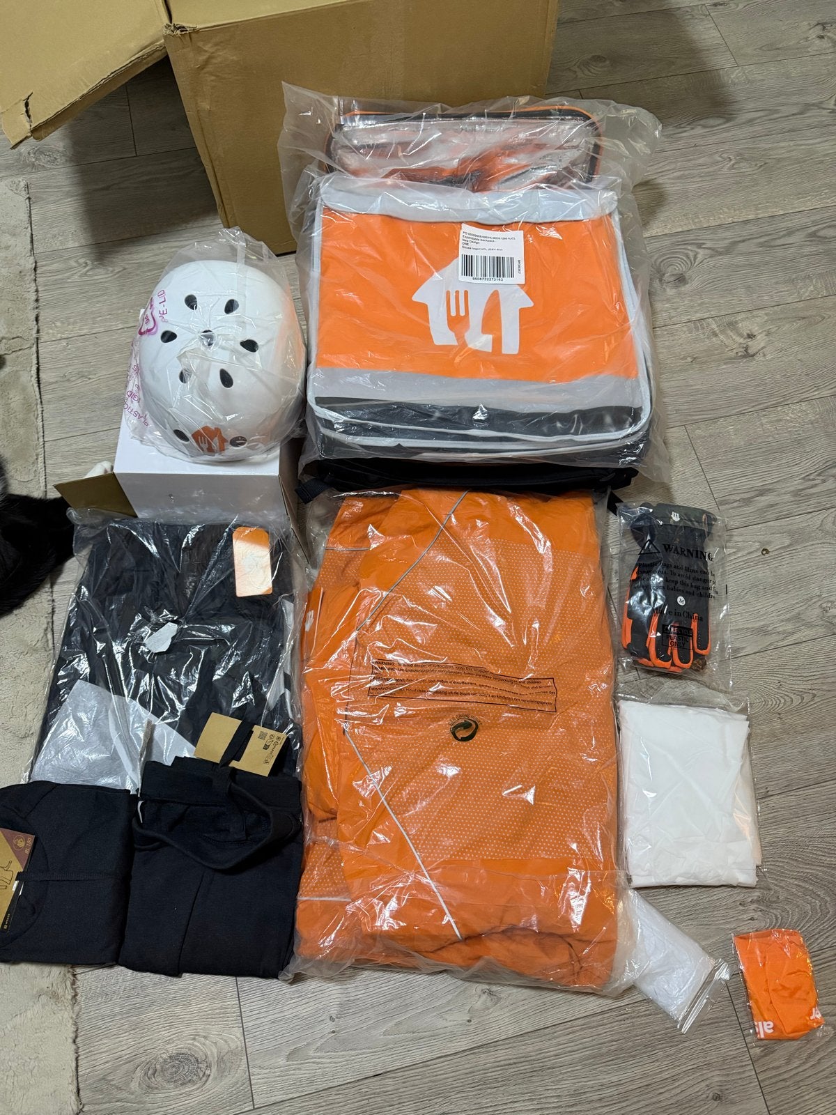 Complete Thuisbezorgd bezorgset - Nieuw en Ongeopend, Ophalen of Verzenden, Heren