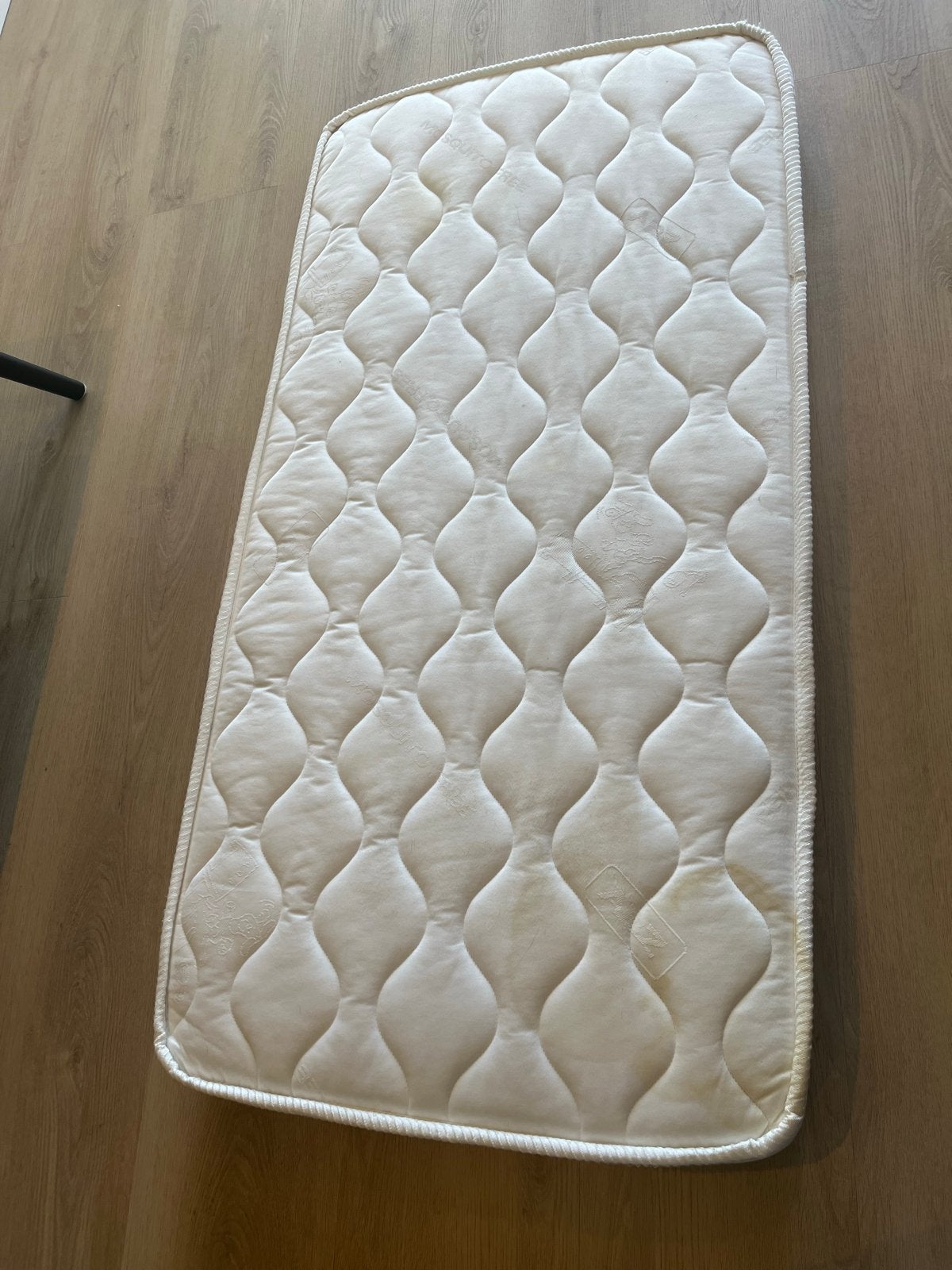 Matras voor hond (tijdelijk gebruikt), Dieren en Toebehoren, Hondenmanden, Ophalen, Gebruikt