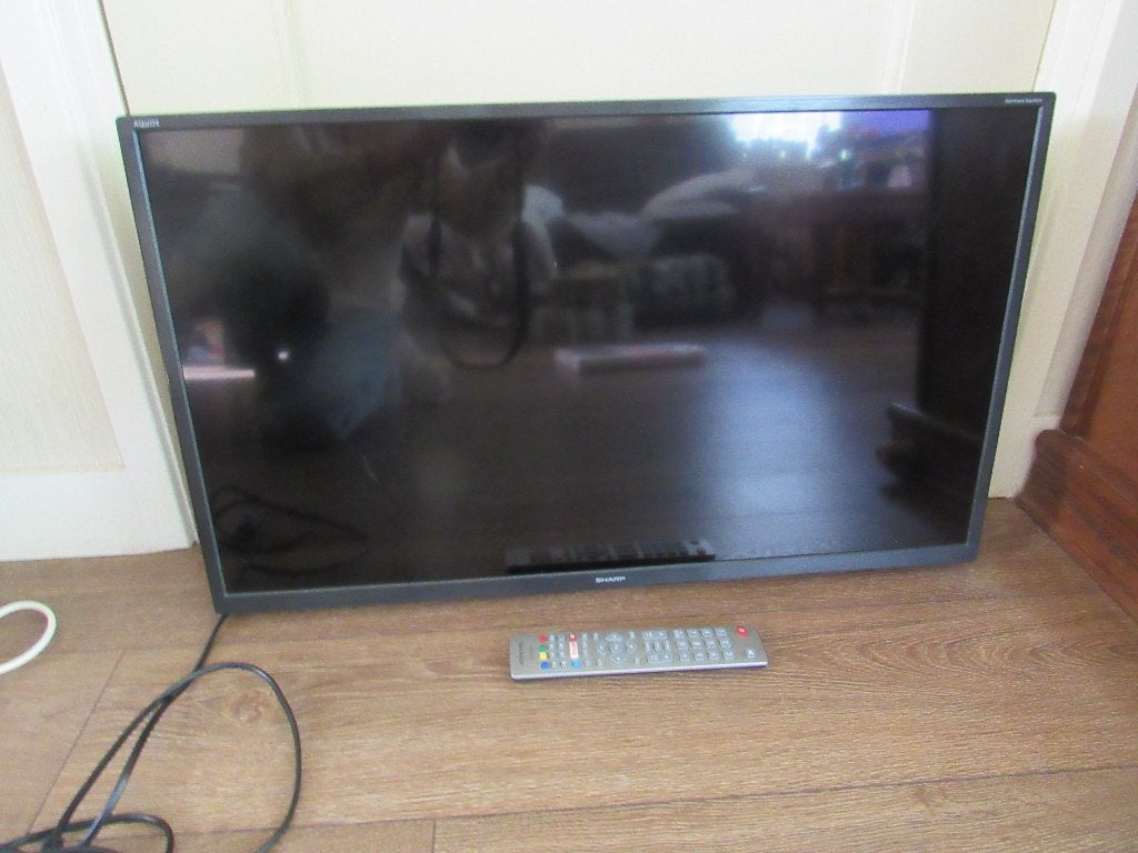 AQUOS SHARP SMART TV  32 INCH, Audio, Tv en Foto, Televisies, Ophalen, Gebruikt, 50 Hz, Sharp